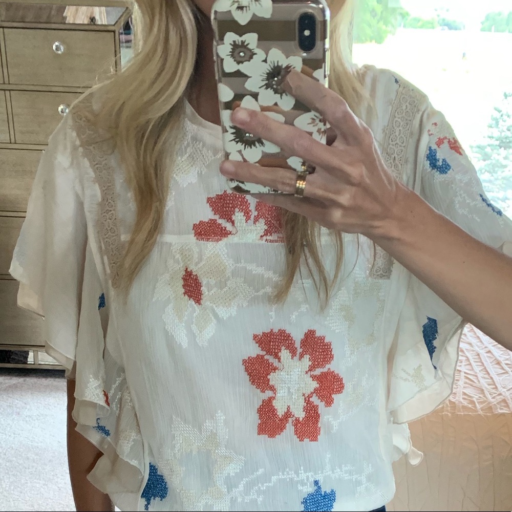 Gorgeous Boho Top With Flutter Sleeve - image 2